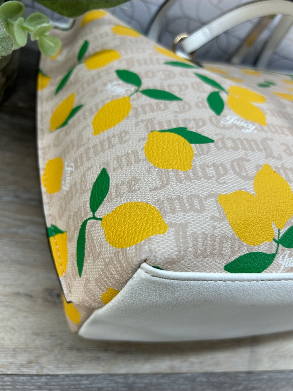 3580 Juicy Couture Fruitful Lemon Tote 083580 - Picture 10 of 12
